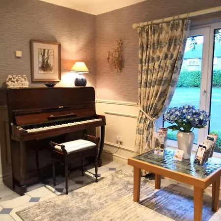 Sea Dew לינה וארוחת בוקר טולאמור